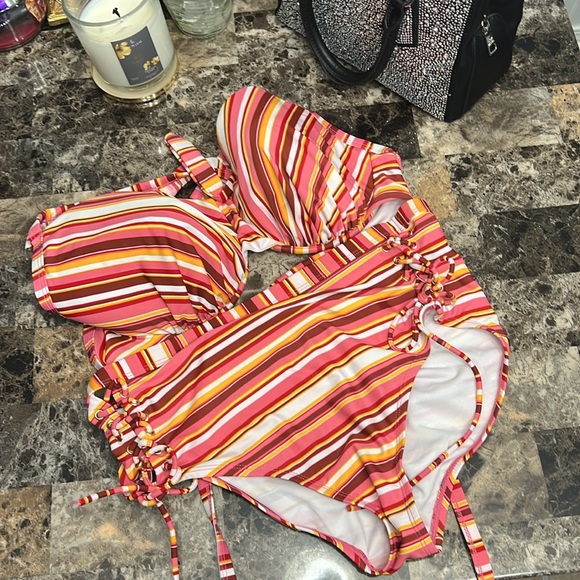 Plus size island rays bikini set - Picture 7 of 7